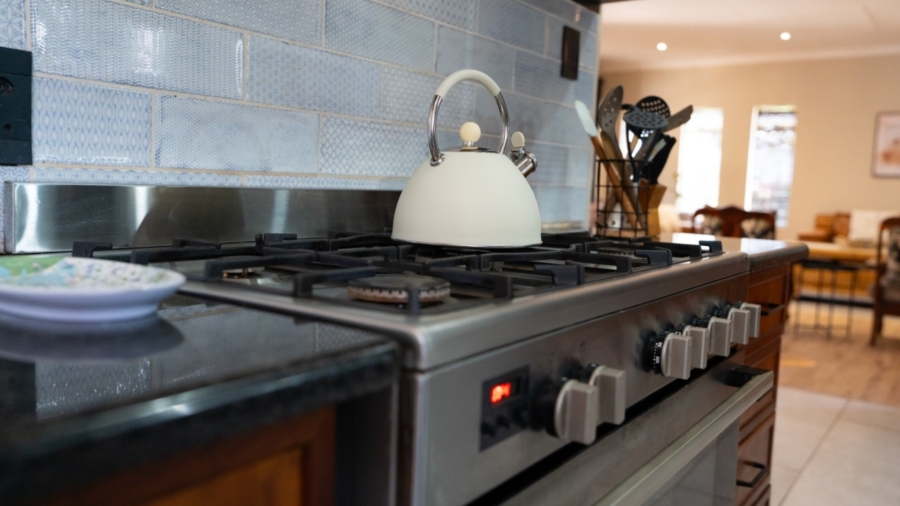 4 Bedroom Property for Sale in Wilkoppies North West